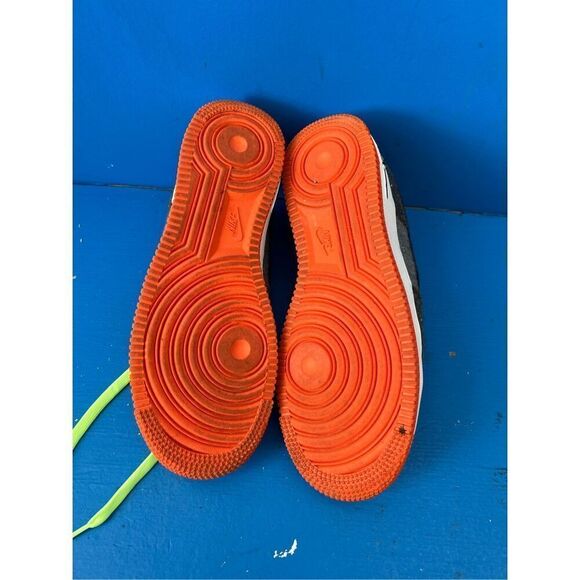 Nike Air Force 1 LV8 GS Black Ghost Green DZ5287-001 Size 6.5Y(USED, Good) - Picture 4 of 6